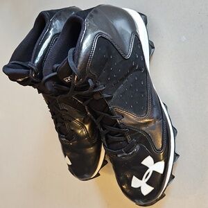 Under Armour Football Cleats